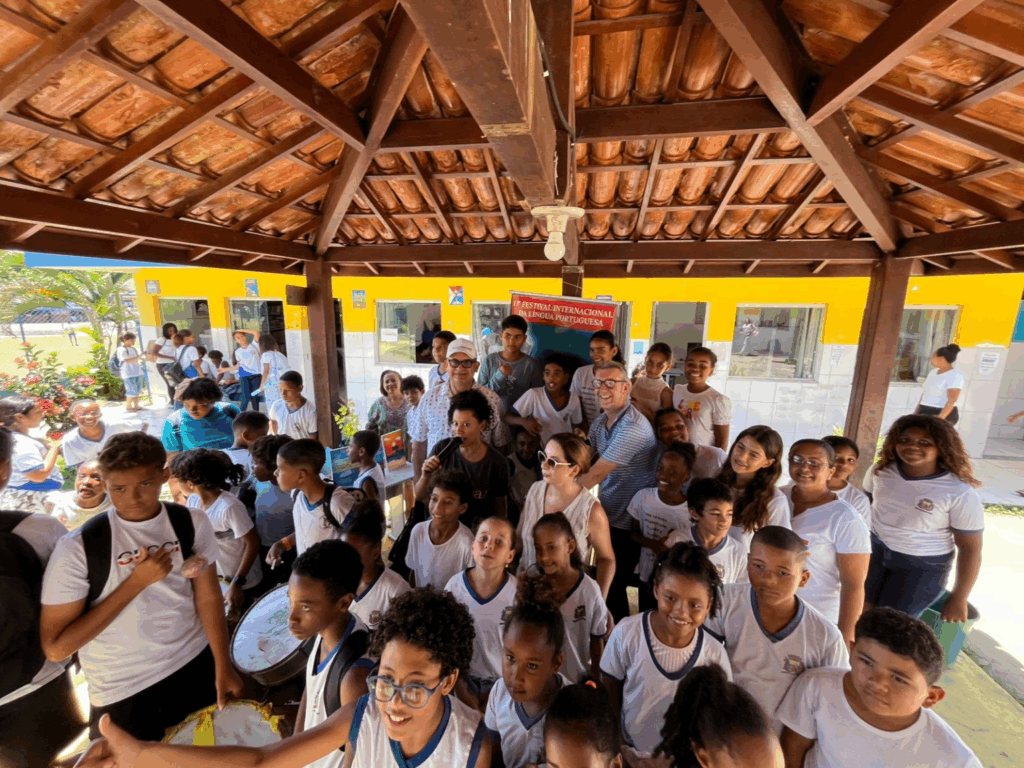 Oficina de Música com Jamie Whelligan e Ju Souc